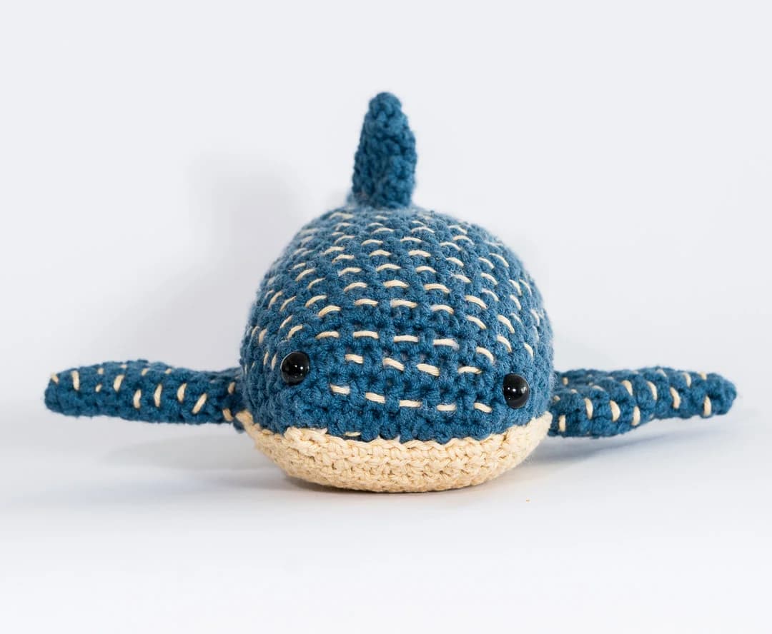 Tiburon Ballena Crochet 3